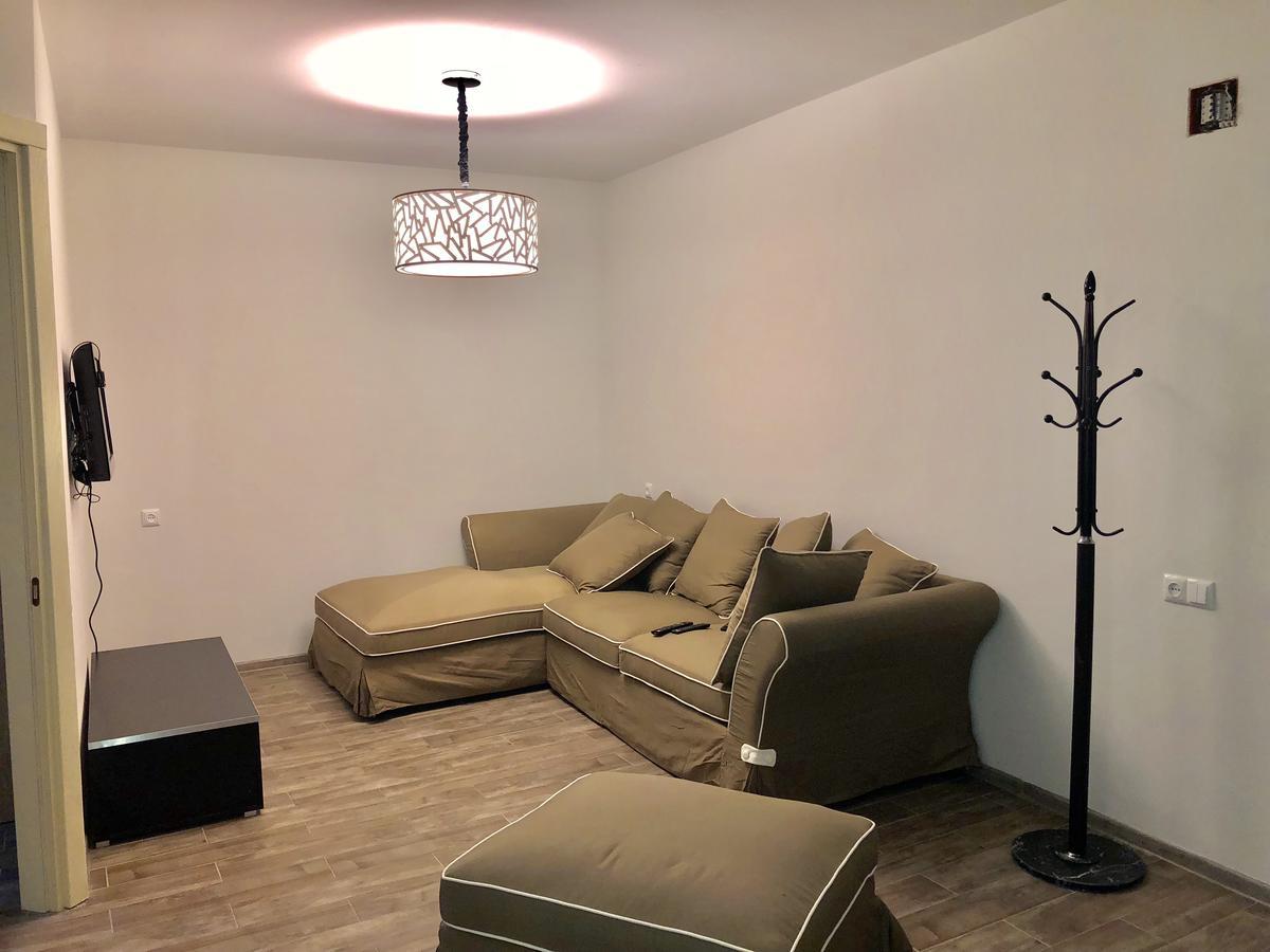 Magnolia Apartment Terrace 3 バトゥーミ エクステリア 写真
